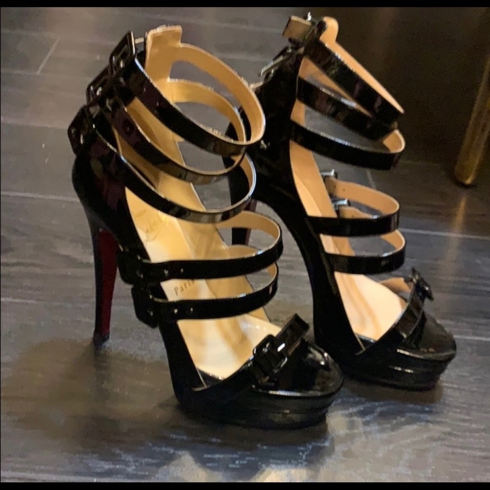 Christian louboutin differa